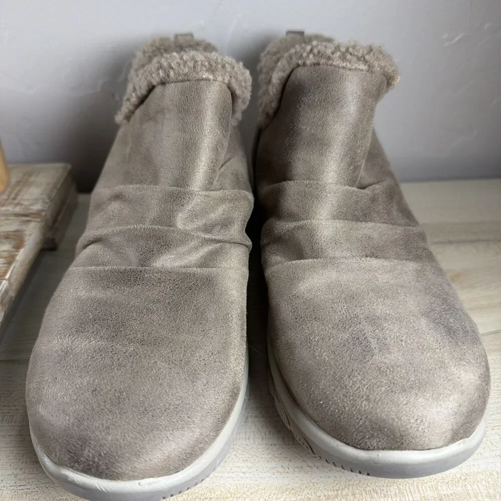 Skechers Powerstep Taupe Faux Fur Women’s 9